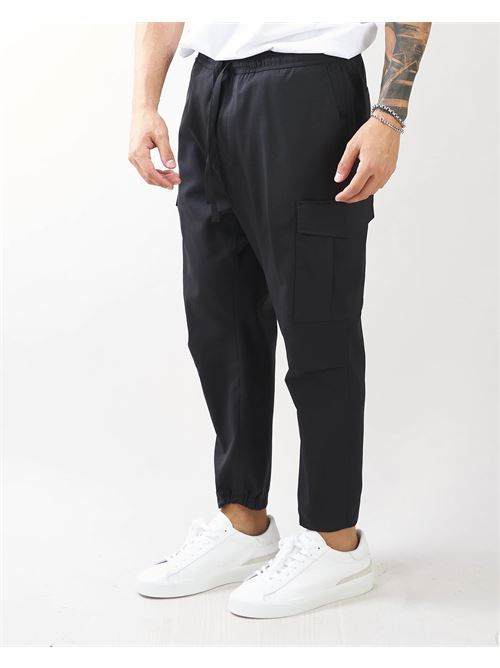 Pantalone Souk cargo con elastico in vita Low Brand LOW BRAND | Pantalone | L1PFW23246680D001